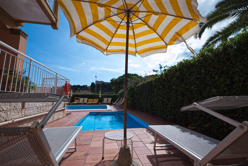 urlaub am meer ligurien